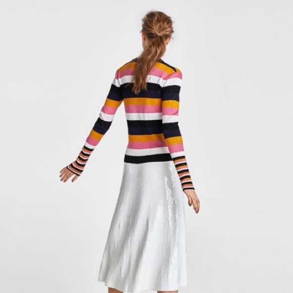 Zara Knit Top Turtleneck - Picture 2 of 3